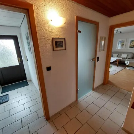 Harzhaus Rauch *